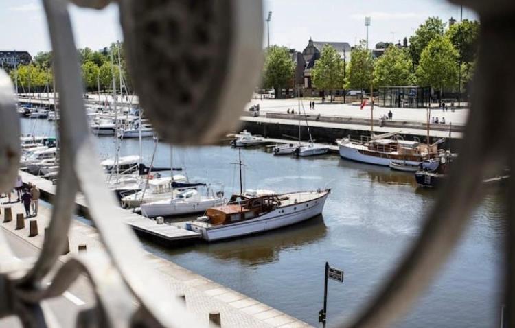 Vue Imprenable Sur Le Port, Charmant Et Clair! Vannes Bagian luar foto